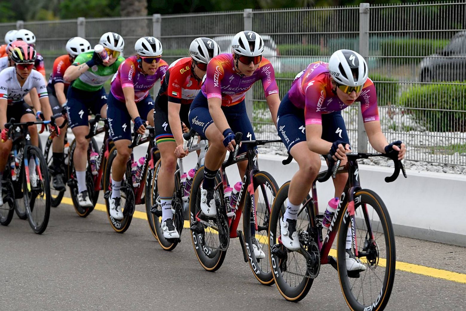 Sly Vos voor de derde keer beste in Zweedse WorldTour-wedstrijd